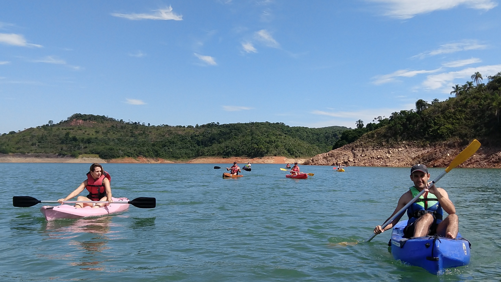 Passeio de caiaque em Santa Branca.